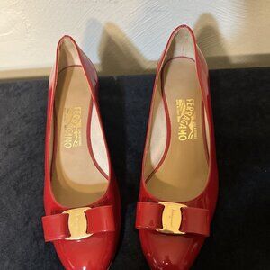 Salvatore Ferragamo Vara Bow Red Patent Leather Pumps Heels Shoes